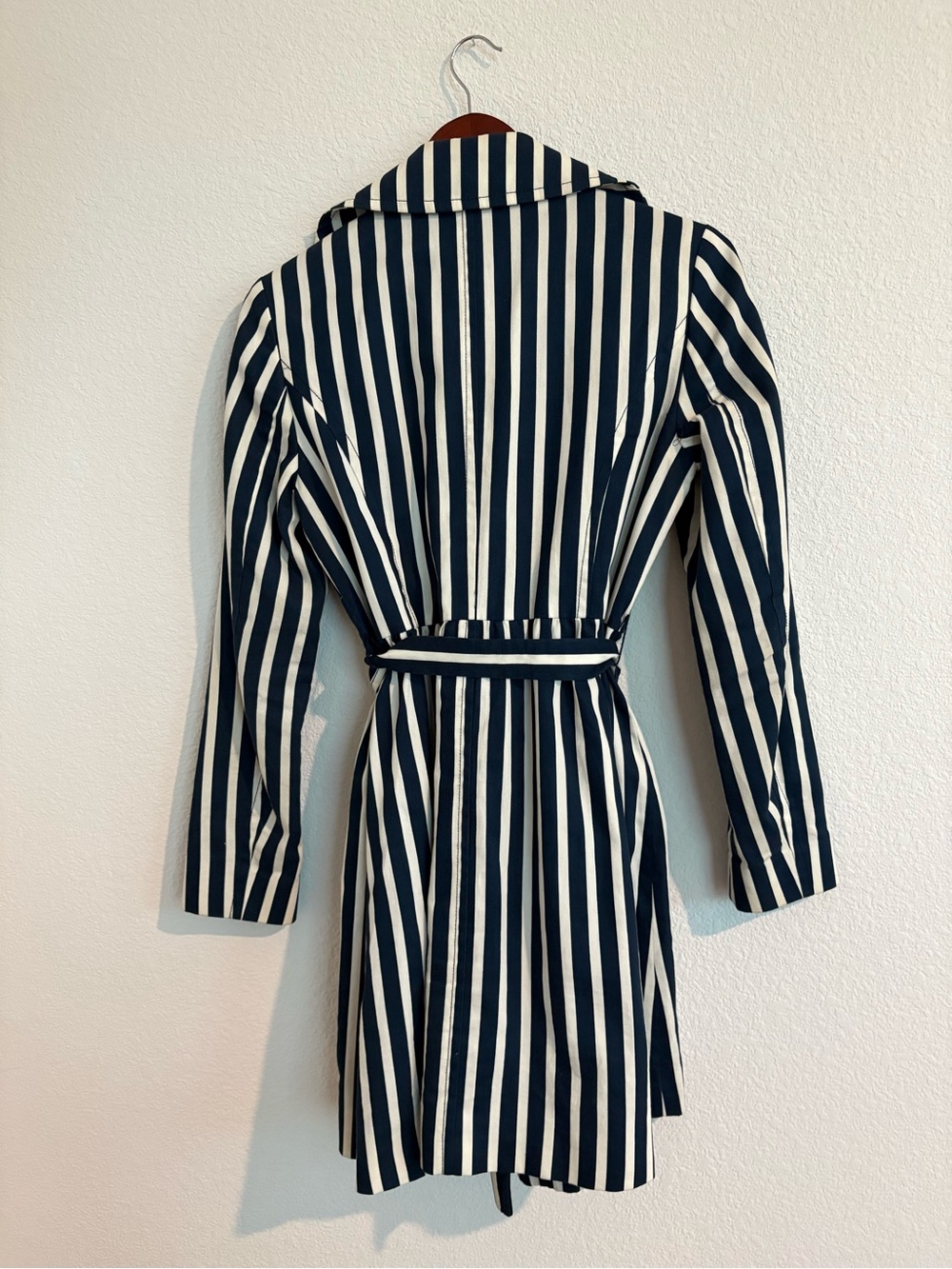 Express Women's Navy & White Striped Trench Coat - Size Small - Picture 2 of 4